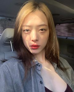 Sulli Instagram - 홍