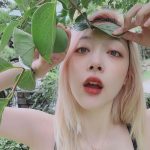 Sulli Instagram – 초록매실이 먹고싶어서..