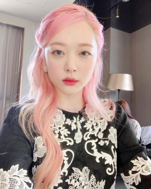 Sulli Instagram - 악!!!!!! 밤🌙