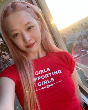 Sulli Instagram - 🥰