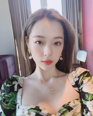 Sulli Instagram - 헐 뭐지