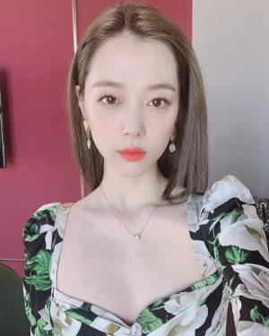 Sulli Instagram - 헐 뭐지
