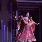 Suma Kanakala Instagram - Here are Few highlight moments from Venky75 event🔥 and wishing all the best to the @venkateshdaggubati garu and the entire team of #Saindhav . styled by @stylebyannapurna styling team @i.deekshasetti Wearing : @maramsclothing_official Jewellery: @alluringaccessories.a2 Makeup @madhu_derangula Hair @koduruamarnath Videography @valmikiramuphotography Video edit by @swipeupproductions #sumakanakala #anchorsuma #anchorsumakanakala #kanakalasuma #Venky75 #VenkateshDaggubati #trending #viralreels