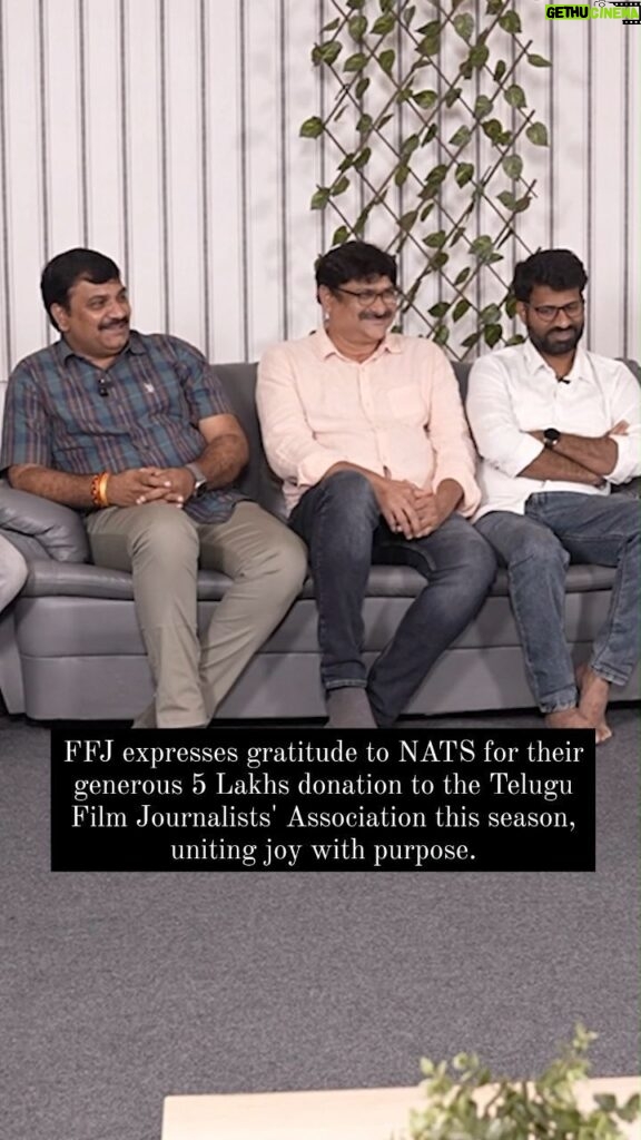 Suma Kanakala Instagram - North America Telugu Society (NATS) and Festivals for Joy join hands to make a meaningful contribution, exemplifying the spirit of giving during this festive season. Their support of 5 lakhs to the Telugu Film Journalists' Association insurance fund reflects a shared commitment to the well-being of the Telugu-speaking community in North America... #festivalsforjoy #FFJ #betterworld #bettertomorrow #initiative #impact #sumakanakala#ngo #india #hyderabad #community #supporteducation #charity #foundation# nats