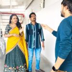 Suma Kanakala Instagram - Single take Artist..📸😈👻🤪😹 . #Suma #fun #dance #funny #Trending #Viral #funnyreels #funnyvideos #viralreels #viralvideos
