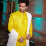 Sumedh Mudgalkar Instagram - There’s something extraordinary about the roots that it always pulls me close to my own people, close to strength, humility, and motivation to achieve more, to create more. ❤️ There’s something!
