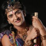 Sumedh Mudgalkar Instagram - We know some parts of life are inevitable. But when you actually face them, thats the only time you realise what you were going to face. This was the first picture in Shri Krishn’s getup which is 6 and a half years old. Thats how the journey started. Rest is what we all saw. And now, this is how it ends. Farewell is here. I am still processing all of it, somethings are too close to understand how life’s gonna be after them. All i know is i feel honoured! To have lived this journey, with such gems, from professionals to fans! I know it must be difficult for many as this show has touched them. But lets accept the inevitable and cherish the moments gone and whats remaining to be done. Thank you so much! ❤️ Radhe Radhe Hare Krishn.