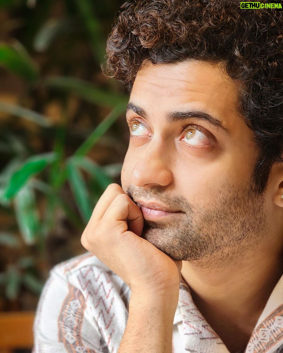 Sumedh Mudgalkar Instagram - The most important conversations of life that shape up everything, are conversations you have with yourself. When everything within you changes, everything around changes. ✨ #bepositive #beunbaised #beoptimistic #berealistic