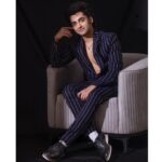Sumedh Mudgalkar Instagram - Inability to face life’s challenges will surely break us for the good. Unwillingness to face the challenges will surely diminish us. . Styled by amazing @krishi1606 Photography by supacool @artographybysagar Wearing @mastersdesignerstudiosurat Footwear @fhos_india Makeup by beautiful @amuthevar Hair by my brother @hair_artist_omkar