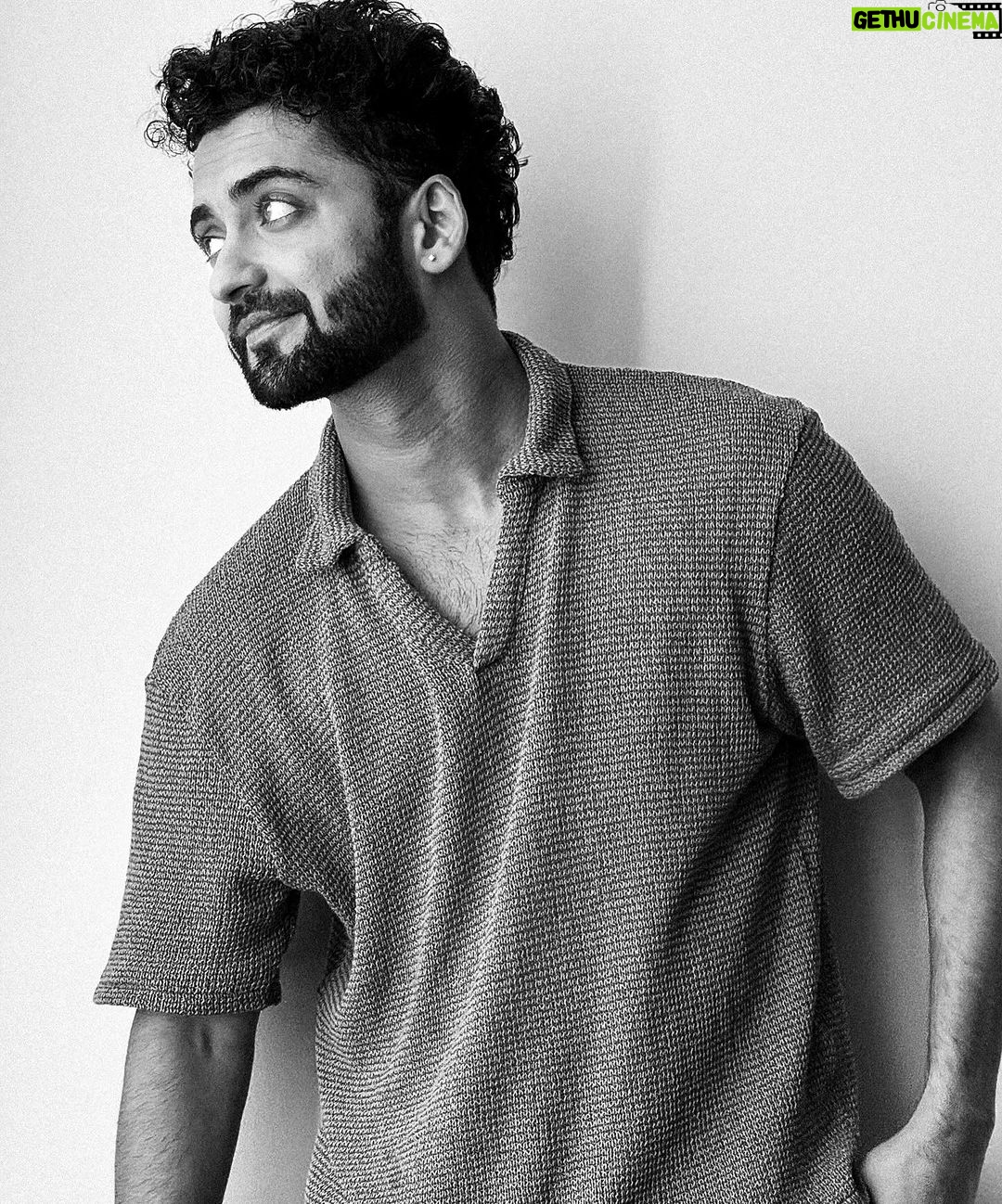 Sumedh Mudgalkar Instagram - True face of life needs to be faced, up front. 🖤