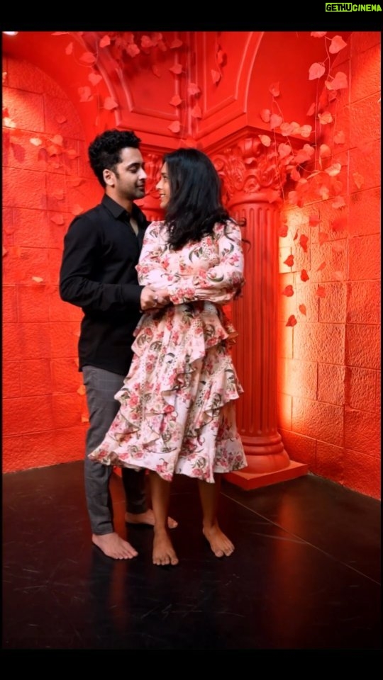 Sumedh Mudgalkar Instagram - Thank you for showering love on #Sazishen 🫶🏻 Check out Sazishen on my YouTube channel (Link in bio) . And thank you @punitjpathakofficial bhaiya for lending us your studio🫶🏻 Styled by @krishi1606 Sumedhs Outfit @westsidestores Sumbuls outfit @kostume_county @beatking_sumedh @aapka_inaam @papatouqeer @mohammad_.danish @shanushanu28824 @kishorefilmproductions @karishma_kishore_official @akshatjoshi1212 @shubhamsundaram7 @arafatmehmoodofficial @pankajborahb @digvvijaysingh @celebfieapp @raminder_singhji @droommusicofficial @shanushanu28824 @mohammad_.danish @kalpanaarya85 @chaudharyzaid_official @rasalilaqamancha @abyansari @icondigitalart