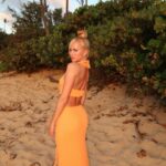 Summer Rae Instagram - island girl. North Shore, Oahu, Hawaii