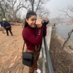 Sumona Chakravarti Instagram - Winter. Fog. Rain. Tiger. Bonfire. Butter Chicken. Night Safari. Forest. Leopard. Khajuraho temple. Good start to 2024. Happy New Year ✨