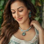 Sunayana Fozdar Instagram – 🤍

.
.
.

📷 @ibtraditionalphotography 
Outfit @shivaliahmedabad
PR @sonyashaikh
Jewellery @swabhimannjewellery 
Hair @makeover_by_vrush