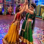 Sunayana Fozdar Instagram - The energy the vibe the strength that Ganpati Bappa gave us to be able to perform for you all 🫶 Show us Some Love 🫶Stay tuned tonight on SAB TV at 8:30pm!!!!! #gratitudepost ❤️ So many people to thank for this @mmoonstar for being my partner and support in every way during the night shoot !🫶🫶 @taarakmehtakaooltahchashmahnfp for giving us the opportunity to perform for Bappa and yourl 🙏🫶 @amarsakharkar for hand holding us with his Choreography !💃🏻 P.S: the 2nd Pic says it all! The happiness when we got everything almost in 1 take☺️