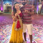 Sunayana Fozdar Instagram - The energy the vibe the strength that Ganpati Bappa gave us to be able to perform for you all 🫶 Show us Some Love 🫶Stay tuned tonight on SAB TV at 8:30pm!!!!! #gratitudepost ❤️ So many people to thank for this @mmoonstar for being my partner and support in every way during the night shoot !🫶🫶 @taarakmehtakaooltahchashmahnfp for giving us the opportunity to perform for Bappa and yourl 🙏🫶 @amarsakharkar for hand holding us with his Choreography !💃🏻 P.S: the 2nd Pic says it all! The happiness when we got everything almost in 1 take☺️