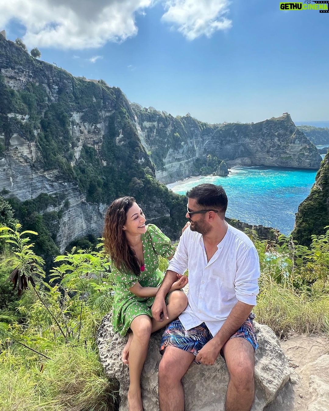 Sunayana Fozdar Instagram - Phir se udd chala 🕊️ #saturdaythoughts 📍 Nusa penida, Bali (Rumah pohon tree house) P.S: we capture moments,memories,places so that we can go back there whenever we want 🫶 Time to manifest my next trip ?😅🤔