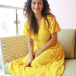Sunayana Fozdar Instagram - She was Sunshine in a human Form ☀️ Who is Your Sunshine ?tag in comments ! Wearing @howwhenwearclothing