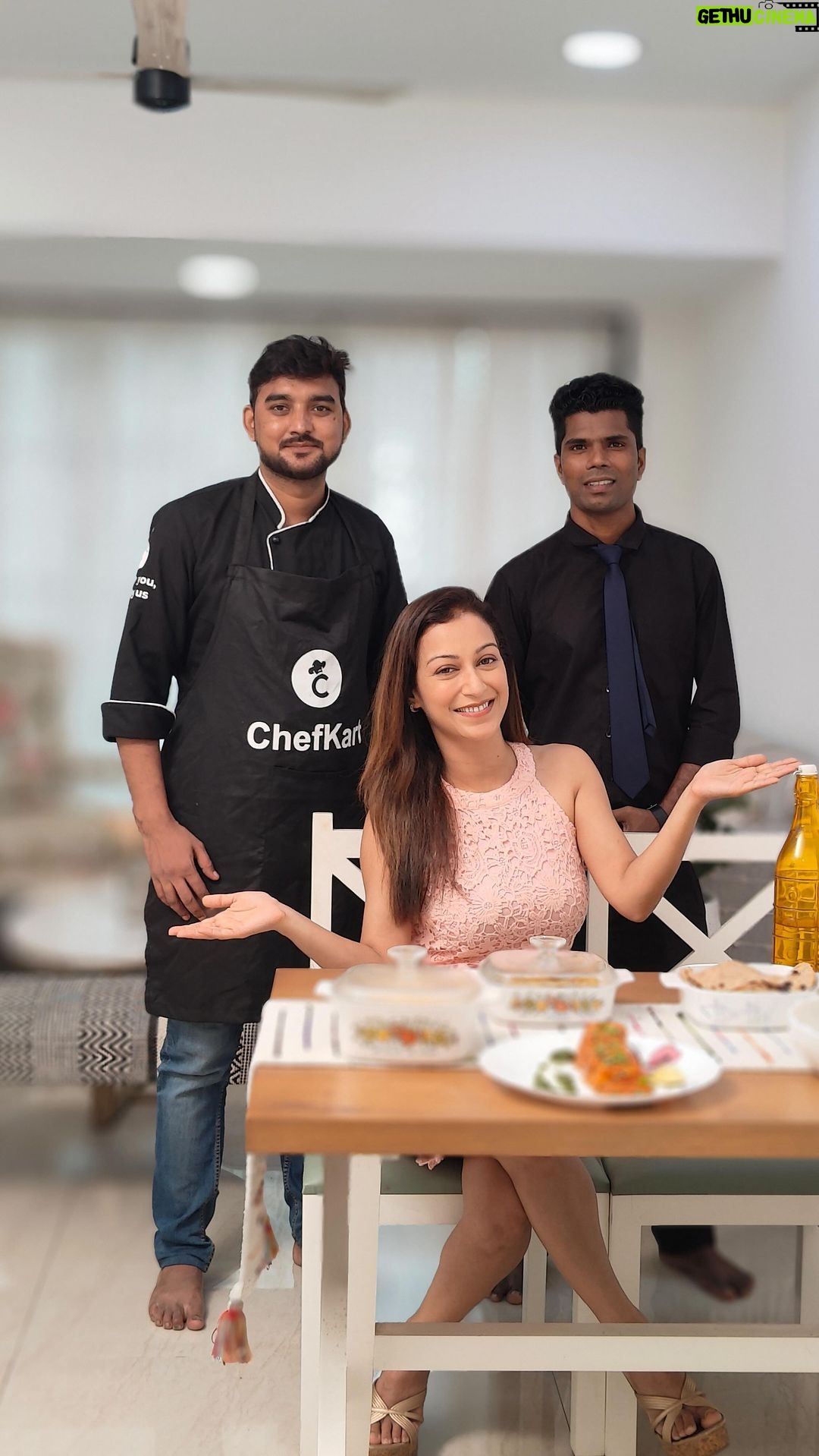 Sunayana Fozdar Instagram - Bringing cooking expert magic to your Doorstep! @thechefkart ‘s professional multi-cuisine expert chef is ready to elevate your party with a customized menu that caters to every palate. 👨🍳 From gourmet delights to signature cocktails, we’ve got you covered. Let @thechefkart handle the flavors while you enjoy the celebration! 🥳 For all my Lovelies Use My Coupon Code : SF30 And Get a 30% Discount 🫶 For more details, services & discounts, Check out page @theChefKart or download the app now! . . . . #ChefKart #chefit #homechef #homecook #cookingservice #cookathome #viralreel #foodlove #foodporn #family #lifestyle #gurgaon #Delhi #southdelhi #Gurugramfoodies #foodies #reeitfeelit #explorepage #chefforparty #trending #partyathome #bangalore #mumbai #DelhiNCR #pasta #biryani #pizza #celebration #homeparty #trendingreels