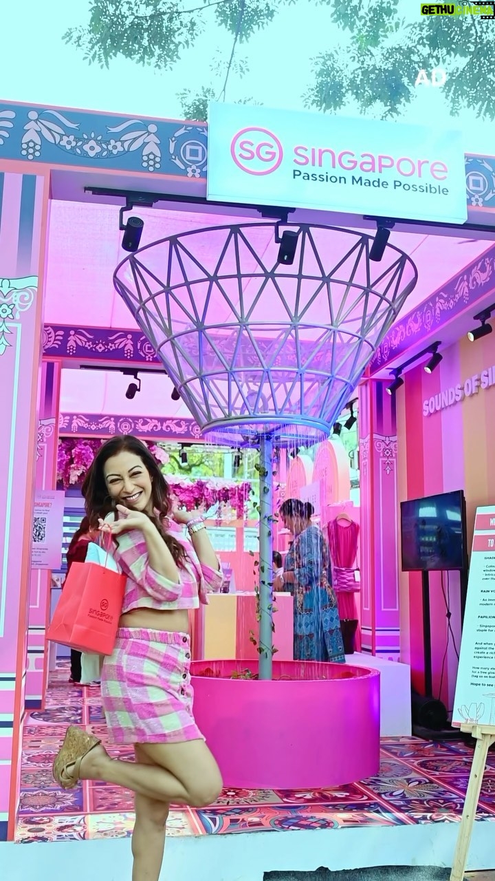 Sunayana Fozdar Instagram - Flashback to my visit to Singapore—right in Mumbai! From fashion to fragrances, Nykaaland’s Singapore zone had it all. Discovering some unique homegrown brands like @ginleestudio @fawnlabs and @sageandylang was truly a game-changer. Planning a trip? Singapore awaits, especially if you’re a fashion and skincare enthusiast! #passionmadepossible #madeinsingapore #nykaaland2023