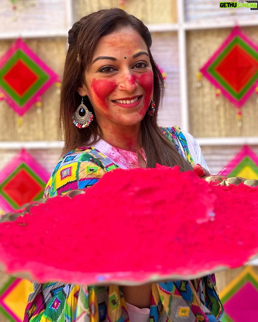 Sunayana Fozdar Instagram - Holi haiiiiii!!!!
