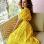 Sunayana Fozdar Instagram - She was Sunshine in a human Form ☀️ Who is Your Sunshine ?tag in comments ! Wearing @howwhenwearclothing