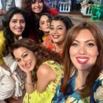 Sunayana Fozdar Instagram - Grateful ,Thankful and Humbled✨🙏#taarakmehtakaooltahchashmah @taarakmehtakaooltahchashmahnfp Completing 4000 Episodes !!!fortunate to be a part of this Journey of winning hearts and making people smile 🫶🥰 Wishes and Love to the Entire Team to all who have contributed in this Journey 🧿 And to our ever Loyal,Loving audience who’ve Loved us like family 🙏