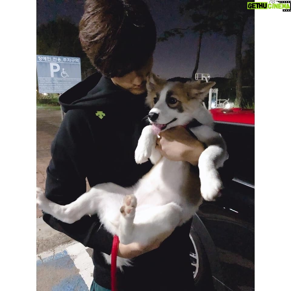 Sung Hoon Instagram - 다들 추석 잘 보내셨는가? 해림아 미안하다 살 쪘다....
