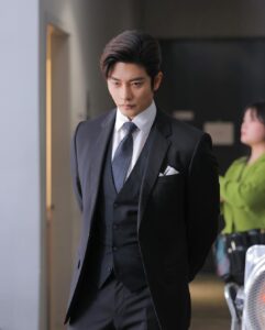 Sung Hoon Instagram - 케릭터빙의중 첫연극도전 많은 응원 부탁드립니다!! #연극아트