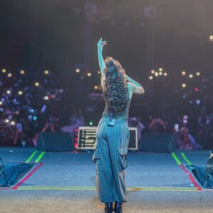 Sunidhi Chauhan Instagram - Long story short, it was bombastic 

Styled by @saumyathakur 
#styledbysaums
In
Jacket @namratajoshipura
Bodysuit and Cargos @zara bespoke 
Boots @_delize_ 
Style Asst. @pareenaaahhh 

@lpuuniversity 
@cocacola_india @cokestudiobharat @spectal.management @resonance.india 

#sunidhi #sunidhilive #liveperformance #explore #fridayfeels