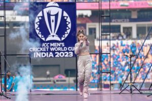 Sunidhi Chauhan Instagram - THE MOMENT 🤌🏽🏏
ICC @cricketworldcup 

What a day, what a win! 

@indiancricketteam 

#worldcup #indiancricketteam