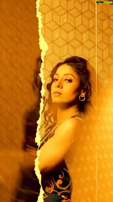 Sunidhi Chauhan Instagram - ❤️ #indore @makeupbyshikhamishra @hairstylistmanju @saumyathakur In Bodysuit @limerickofficial Bracelet and Rings @misho_designs @stilskii.in Earrings @misho_designs Boots @londonrag_in