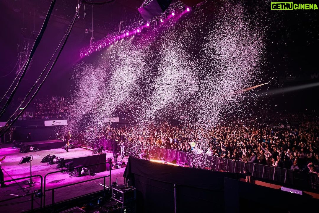 Sunidhi Chauhan Instagram - I AM HOME- WEMBLEY! Can’t believe what happened on the 26th night London!!! Wish it never ended! It was definitely the most memorable gig I’ve ever played at❤️ You were all so loving and giving .. I am very grateful to each one of you who came, danced and screamed their hearts out .. miss you already! Until next time London❤️🤗 Yours Sunidhi 🤗 Styled by @saumyathakur #styledbysaums In Trench @nolabels_in Skorts and bodysuit @zara Rings and cuff @misho_designs #SunidhiLive #SCInWembley #sunidhiinwembley #SunidhiLiveLondon #SCInLondon #explore