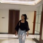 Sunidhi Chauhan Instagram - Caption this.. Styled by @sheefajgilani Team - @styleitupwithsrish Corset: @arokaofficial Pants: my own Shirt: @urvashikaur Jewels: @aquamarine_jewellery Shoes: @7.10store Style coordinator @niyoshi.jain Makeup @makeupbyshikhamishra Hair @hairstylistmanju
