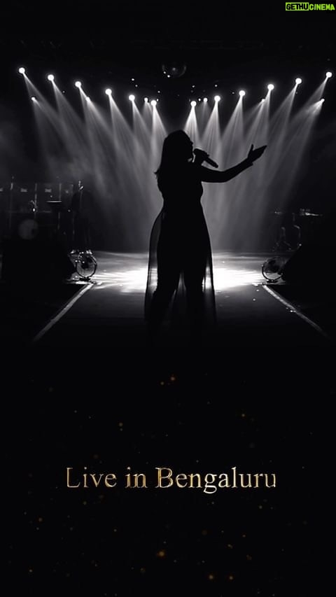 Sunidhi Chauhan Instagram - Moments from the last gig❤️ Love you #Bangalore #Bengaluru ❤️❤️ #sclive #giglife #bestlife #sunidhichauhan #sunidhichauhanlive #tmtalentmanagement Makeup @makeupbyshikhamishra Hair @hairstylistmanju Styled by @saumyathakur #styledbysaums Outfit - bespoke @zara Earrings @blingthingstore Rings @inezeofficial @blingthingstore Boots @londonrag_in Style asst. @jassatsky #concert #music #livemusic #live #concertphotography #singer #musician #band #photography #instamusic #livemusicphotography #hiphop #instagood #rocknroll #stage #musicians #dance #performance #instagram #rockmusic #liveconcert #hiphop #concert #musician #livemusic #stage