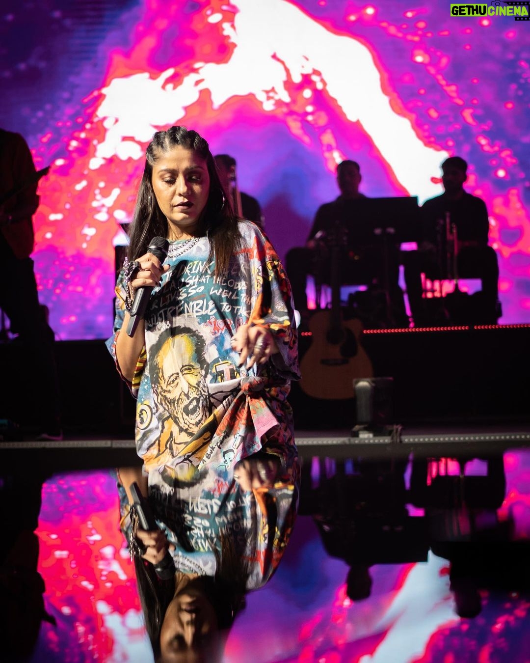 Sunidhi Chauhan Instagram - An incredible experience shooting for #bhoomi2022 with my dearest friend and a MAD musician @salimmerchant and @sulaiman.merchant and what a real fine collaboration with supremely talented @ifeelking ❤️❤️❤️(how much fun it was chatting up and shooting with you) I’ve been in love with #DoobJa since the time I heard it for the first time.. @shraddhapandit has put all her heart and deep effort in these beautiful lyrics.. Just can’t wait for you all to hear it and Of course catch the video once it’s out🔥🔥@rajpandit17 My girls 👇🏽 Makeup: @makeupbyshikhamishra Hair: @hairstylistmanju Outfit by: @_huemn Jewellery: @gi.ti.india Fashion director : @officialkavitalakhani Sr. Stylist: @priyalps16 Fashion Assistant: @ritika__ag Assisted by @fadinternational @salimmerchant @sulaiman.merchant @ifeelking @shraddhapandit @godaddyindia @nikhilarora.official @godaddy @themohalife @adda_52 @merchant_records @shaktihasija @rajpandit17 @darshandoshiofficial @muheetbharti @nyzeldlima @rushad1981 @japjisinghv @radhika188 @niravthakar @shivansh.j @zeeshan_sid27 @mixedbyaftab @sohailmansuri89 @jarvisintune @lilyahluwalia @prasadsatam @blackacidproduction @rahulsingh.7938 @joshuamanvel @nishantdike @txniish #Bhoomi22 #SalimSulaiman #Bhoomi2022 #GoDaddy #TheMohaLife #Adda52 #MerchantRecords