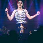 Sunidhi Chauhan Instagram - Auckland!! Coming back to you almost a decade later and to have been showered by your love and energy has got my heart full 🥰❤️. Thank you for the love and I’ll be back sooner next time. xoxo 💋 #IAmHomeTour Styled by @saumyathakur #styledbysaums 1st look In Bodysuit @namratajoshipura Black Leather Trench @twentydresses @nykaafashion Boots @zara Makeup @makeupbyshikhamishra Hair @hairstylistmanju 2nd look In Brown Leather Set - Custom Chrome crop top @may.official.store Jewels @misho_designs Boots @londonrag_in Style Asst. @pareenaaahhh @manisha_vaprani Makeup @makeupbyshikhamishra Hair @hairstylistmanju The Trusts Arena