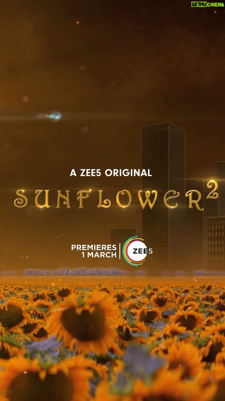 Sunil Grover Instagram - Sonu loves treasure hunts, par Rosie ke aane se kya love hunt khatam hoga? 😍 ❤️ Watch #SunflowerS2 streaming only on #ZEE5 #Sunflower @adah_ki_adah @ranvirshorey @vikas71 @parmarchaitally @navingujral @mukulchadda @ashishvidyarthi1 @shonalinagrani @sonaljhaofficial @radhabhatt @salk.04 @officialashwinkaushal @reliance.entertainment #GoodCo @virajsawant @sarkarshibasish @ria.nalavade @girishkulkarni1 @manish_kalra_ @nimishalok @surryamenen @duhjizzy @navagat_p @zee5 @zee5global
