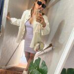 Sunita Gogoi Instagram - I like🤔hmmm nooo..Actually I Love d person I see in d mirror 🪞! #purple #🦄 #love #live #letlive #happiness #travel #singapore🇸🇬 Singapore