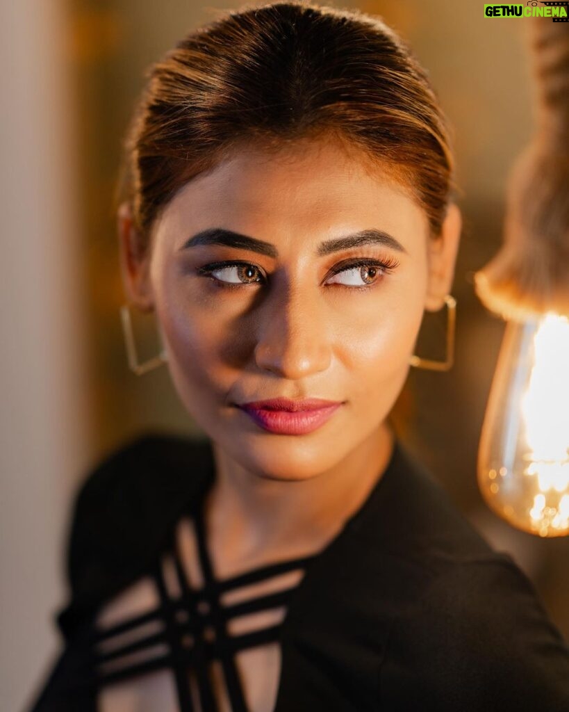 Sunita Gogoi Instagram - Have a Vision n Create ur own light towards it🔮🪬 Styling @soigne_official_ Photography @sudhakar.bichali Makeup @kaviyaartistry_off Wearing @ikichic_official