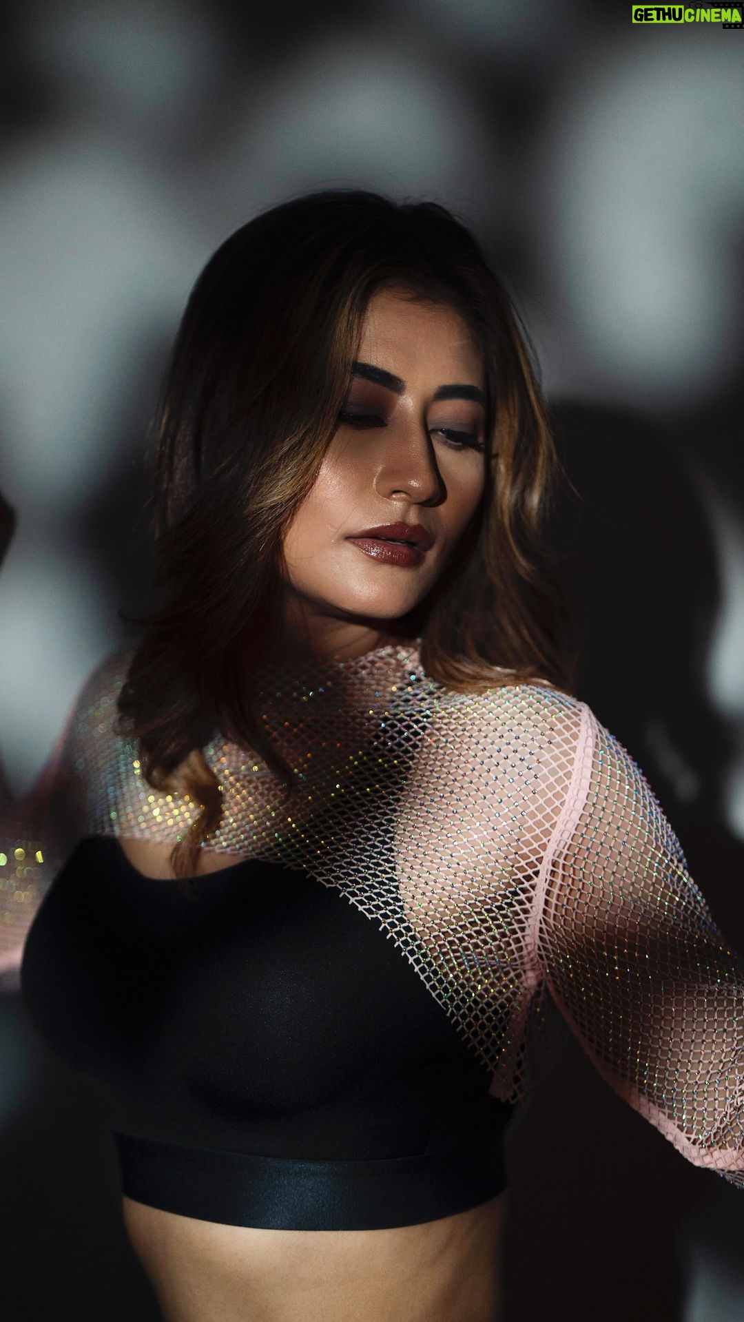 Sunita Gogoi Instagram - @sunitagogoi_offl in her element!! 🔥🔥 Styling & Concept @soigne_official_ Shot by @sudhakar.bichali Makeup & Hair @kaviyaartistry_off Leather pants @ikichic_official #styling #fashionstylist #celebritystyle #sunitha #vijaytv #dancer #fashionphotoshoot #fashionmodel #studiophotography #highfashion #kollywood #tamilcinema #entertainment #trending #leo #bloodysweet #reelsindia Chennai, India