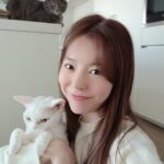 Sunny Instagram - 한 화면에 들어가기 진짜 힘들다😂 #우리가족 #소금 #후추