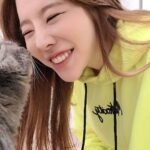 Sunny Instagram - 후추랑 뽑뽀~♡ #후추 #행복한뚱냥이 #뽀뽀쟁이