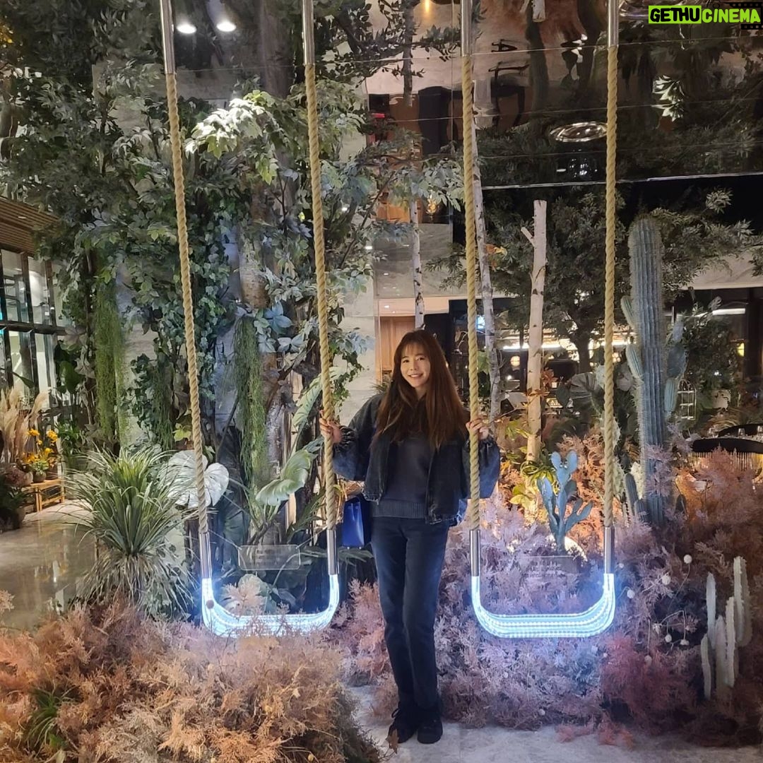 Sunny Instagram - 존버는 승리한다더니~! 콘스탄틴 속편 촬영 소식이 있다잖아!!!!! 이제 크라임씬 다음 시즌 내주세요..... 대탈출 촬영 언제 시작하세요?? 어... 또........ #다기다릴꺼야 #나오겠지