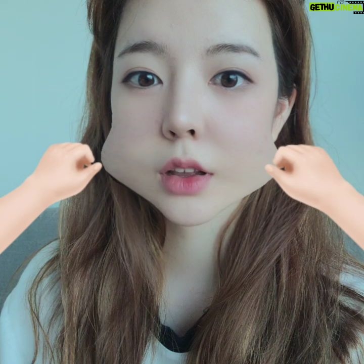 Sunny Instagram - 자다 깬 기념.. 맨정신엔 못올릴 오글토글 귀여운척.....