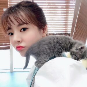 Sunny Instagram - 대놓고 “소원들 주접 배틀”이 보고 싶어서 올리는 #옛날사진털이!!!! #심심해서..... #뭐라고안할테니까 #맘껏해봐