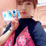 Sunny Instagram - 옛날 사진이라도.........😅