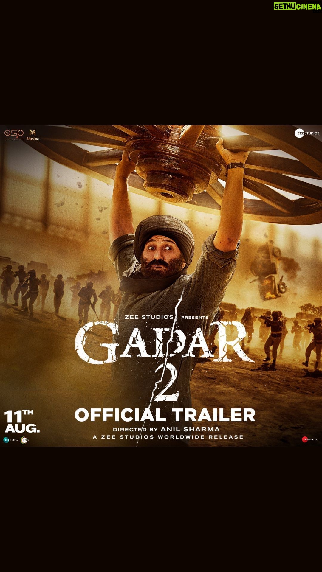 Sunny Deol - 350.4K Likes - Apne parivaar aur desh ke liye, ek baar phir se Gadar machayega Tara Singh! 💥💪🏻
On the occasion of Kargil Vijay Diwas, presenting you all with #Gadar2Trailer 🔥
Trailer is out now! (Link in bio)
#Gadar2 aa rahi hai bade parde par 🔥 lagane iss Independence Day! 🇮🇳
Cinemas mein 11th August se 🎞️
@zeestudiosofficial @gadarmovie_official @shariq_patel @iamsunnydeol @ameeshapatel9 @iutkarsharma @anilsharma_dir @anilsharmaprod @mithoon11 @shabinakhanofficial @quadri.sayeed @simratkaur_16 @manishwadhwa.in @mrgravitas @zeemusiccompany @zee5 @zeecinema @zee5global @imsurendersingh @indianarmy.adgpi
#IndianArmy #KargilVijayDiwas #TigerHill #1971War #KargilWar #Dras #Kargil