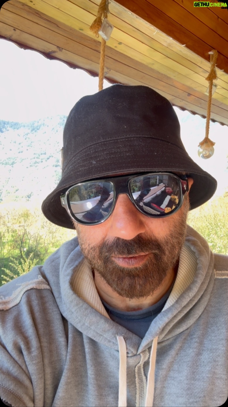 Sunny Deol - 489.1K Likes - ❤️❤️❤️❤️❤️🙏❤️❤️❤️❤️
