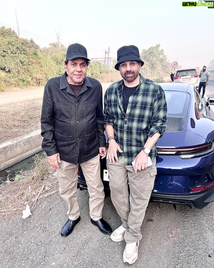 Sunny Deol Instagram - Main Papa Nikle Gaddi Leke to Udaipur